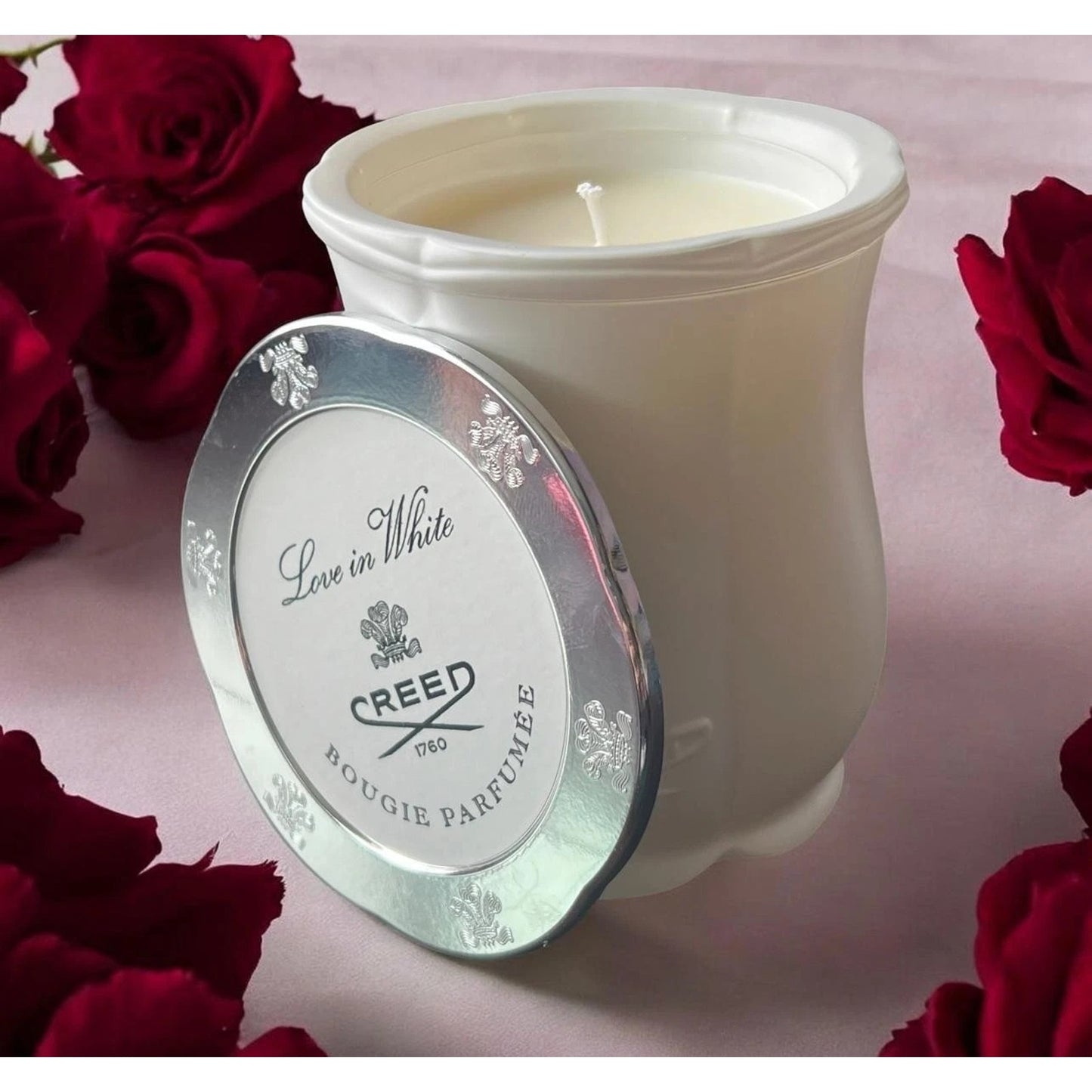 Creed Love in Withe Bougie Parfumee Fragrance Candle 6.6 oz