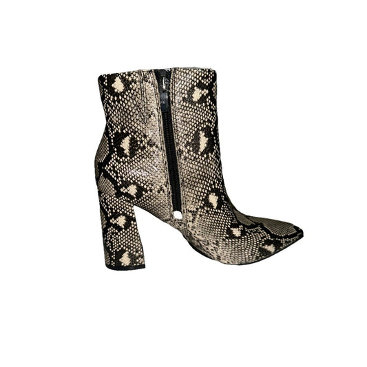 Marc Fisher Greneda2 Women’s Pointed Toe Ankle Boots Snakeskin Leather Size 6.5M