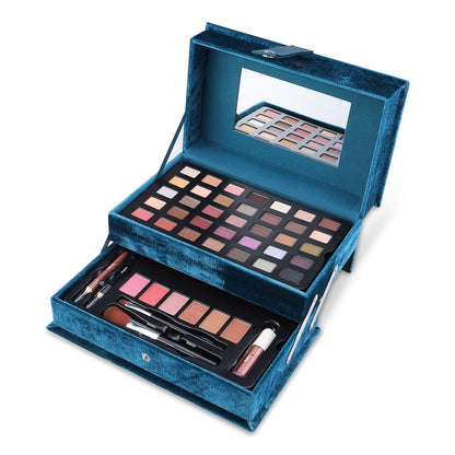 Ultimate Travet Makeup Travel/Makeup Case Macys Teal Velvet unopened 44 pc set