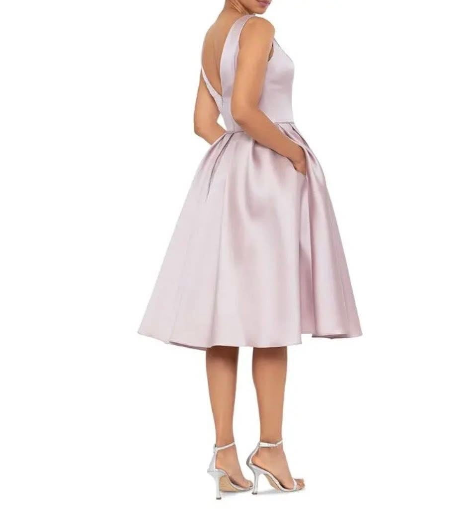 AQUA Formal Dresses & Evening Gowns , fit & flare, blush, Size 4, brand New