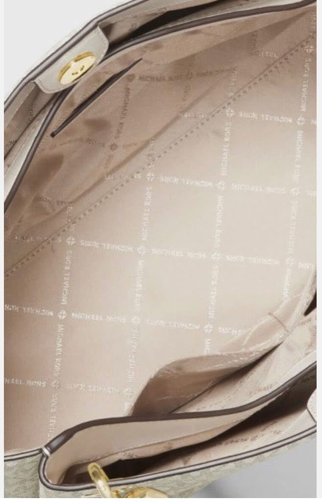 Michael Kors Trisha shoulder bag, Original Price: 628 $