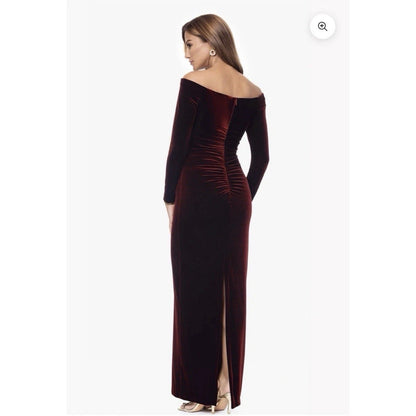 XSCAPE Petite "Christy" Long Off the Shoulder Velvet Dress, Size 8P, MSRP: 179$