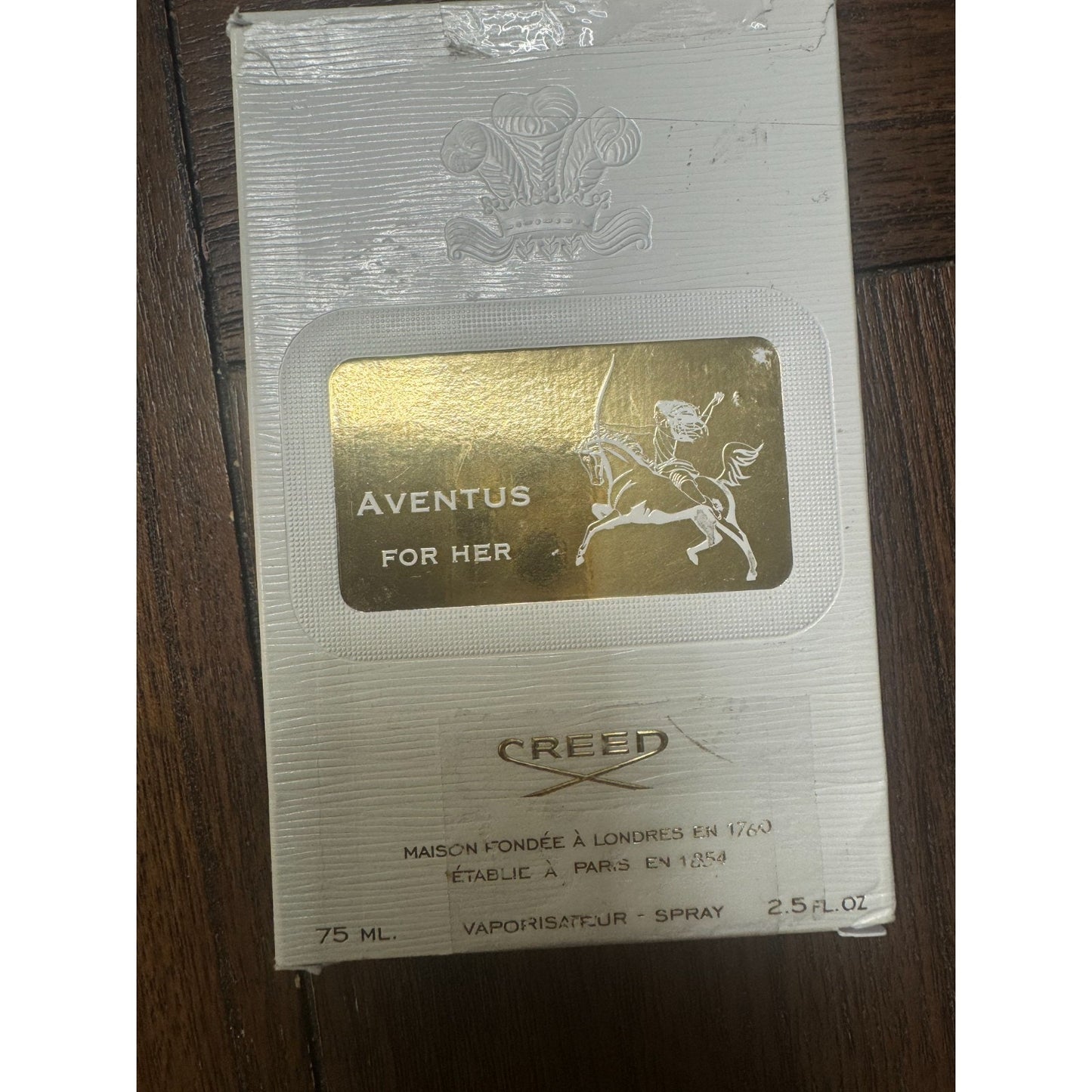 Creed Aventus for Her Women Eau de Parfum Spray 2.5 oz/75 ml NEW, distressed box